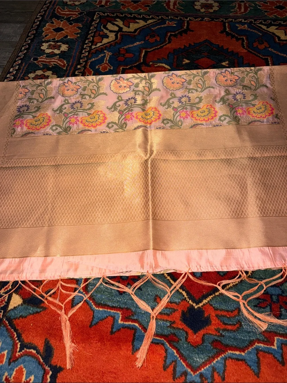 Pure Handloom Silk: A high-end Meenakari Banarasi silk saree Floral Zaree Border